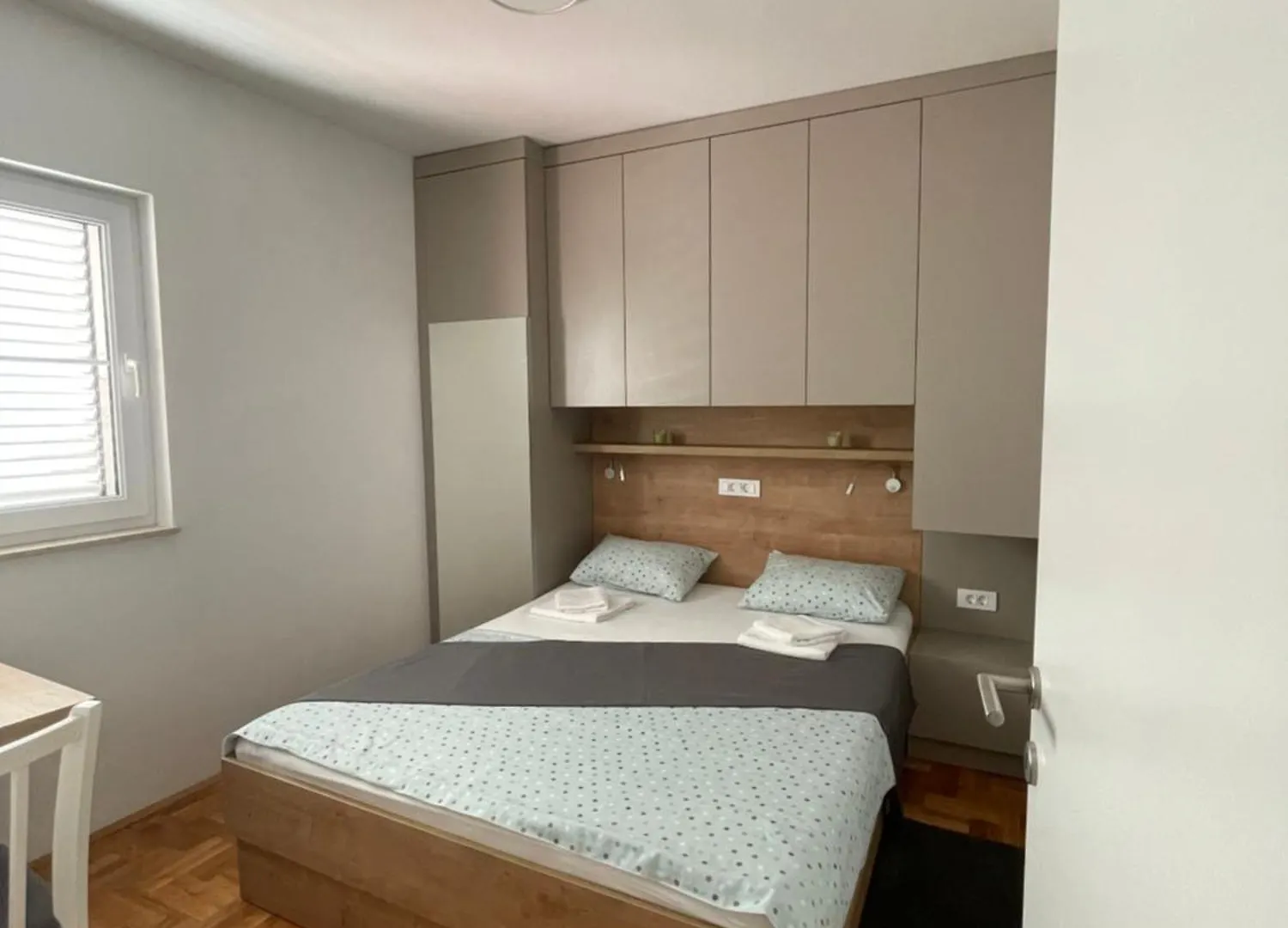 Apartman Loren Privlaka  Croatia