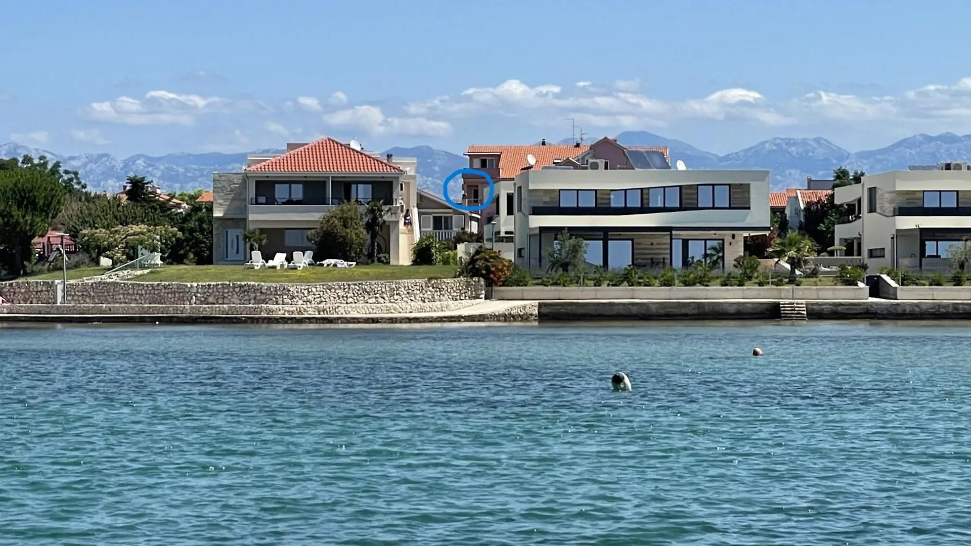 Apartment Apartman Loren Privlaka